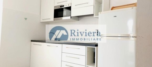 3-salle Appartement à San Bartolomeo al Mare, Italy No. 267561 14