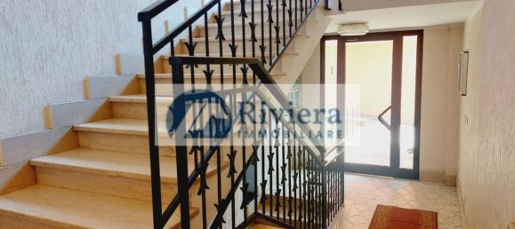 3-salle Appartement à San Bartolomeo al Mare, Italy No. 267561 7