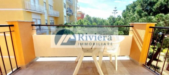 3-salle Appartement à San Bartolomeo al Mare, Italy No. 267561 11