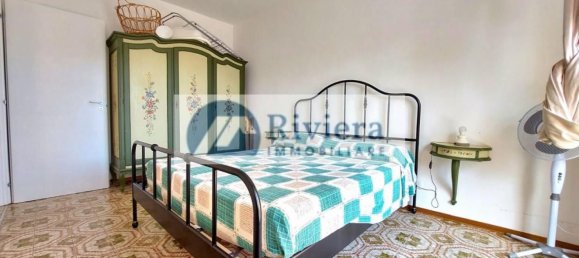 3-salle Appartement à San Bartolomeo al Mare, Italy No. 267561 18