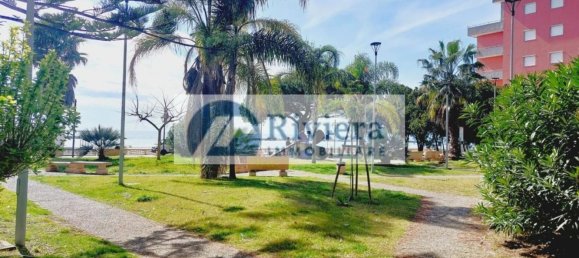 3-salle Appartement à San Bartolomeo al Mare, Italy No. 267561 5