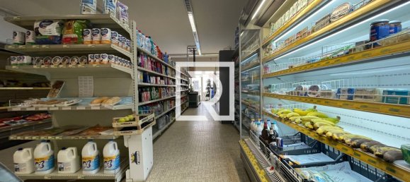 Gewerbliche Immobilie in Ravenna, Italy 119m², Nr. 167200 5