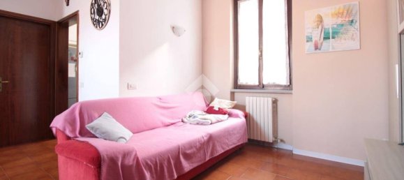 3 bedrooms Apartment in Grezzago, Italy No. 61613 5