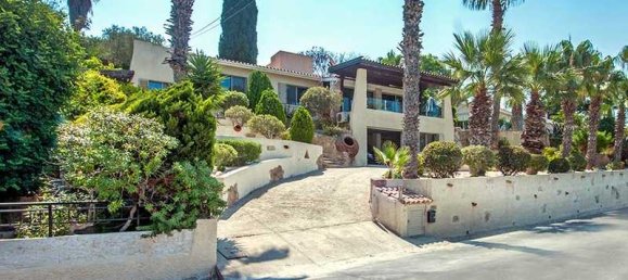 3 bedrooms House in Tala, Cyprus No. 6816 16