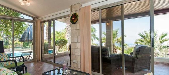 3 bedrooms House in Tala, Cyprus No. 6816 8