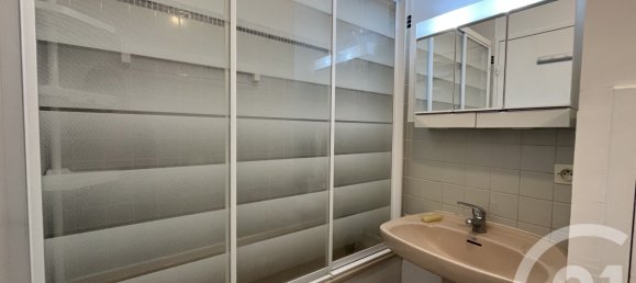 Studio in Chambly, France No. 279519 4