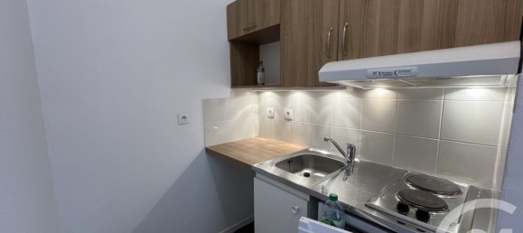 Studio in Chambly, France No. 279519 2