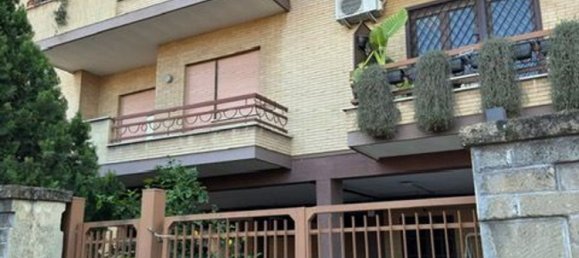 3-salle Penthouse à Rome, Italy No. 46253 20