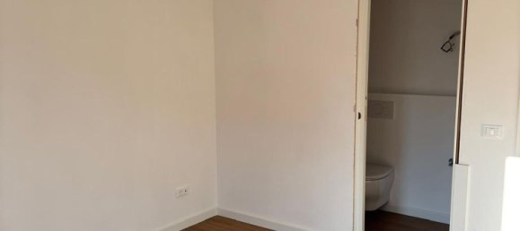 3-salle Penthouse à Rome, Italy No. 46253 7