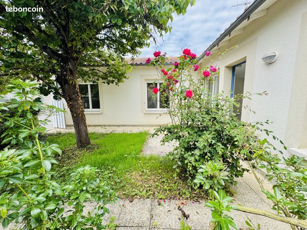 20 chambres Maison à Poitiers, France No. 310030