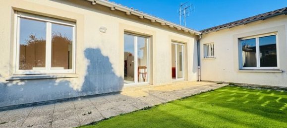 20 chambres Maison à Poitiers, France No. 310030 3