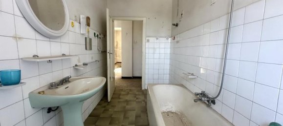Apartamento de 5 divisões em Gavorrano, Italy N.º 234001 27