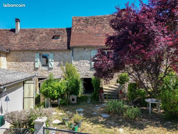 3 bedrooms Townhouse in Lot, France No. 306976