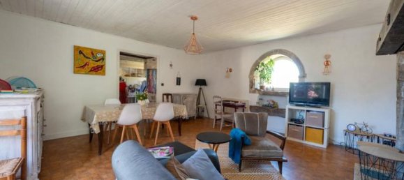 3 bedrooms Townhouse in Lot, France No. 306976 9