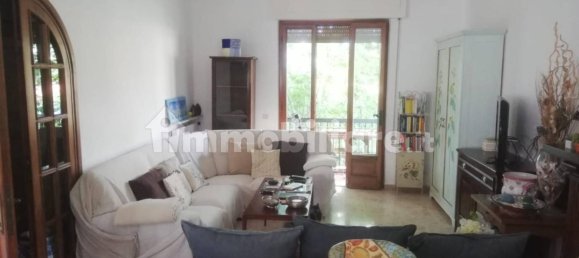 4 Schlafzimmer Wohnung in Massa, Italy, Nr. 51512 10
