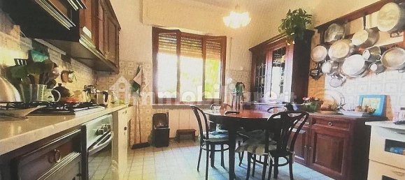 4 Schlafzimmer Wohnung in Massa, Italy, Nr. 51512 17