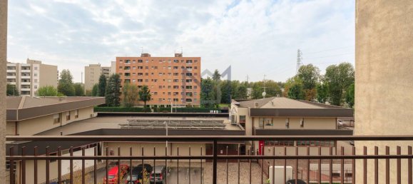 2 bedrooms Apartment in Seregno, Italy No. 113717 7