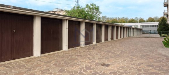 2 bedrooms Apartment in Seregno, Italy No. 113717 20