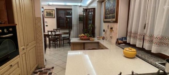 Вилла с 6 комнатами в Сан Джорджо Канавезе, Италия № 17957 11