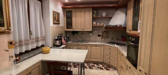 Вилла с 6 комнатами в Сан Джорджо Канавезе, Италия № 17957 21