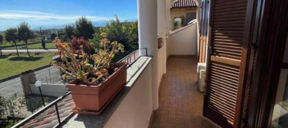 Вилла с 6 комнатами в Сан Джорджо Канавезе, Италия № 17957 17