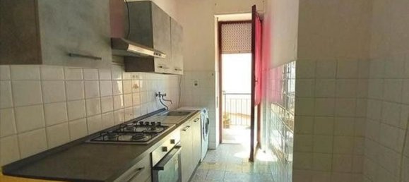 5 rooms Apartment in Sassari, Italy No. 299474 2