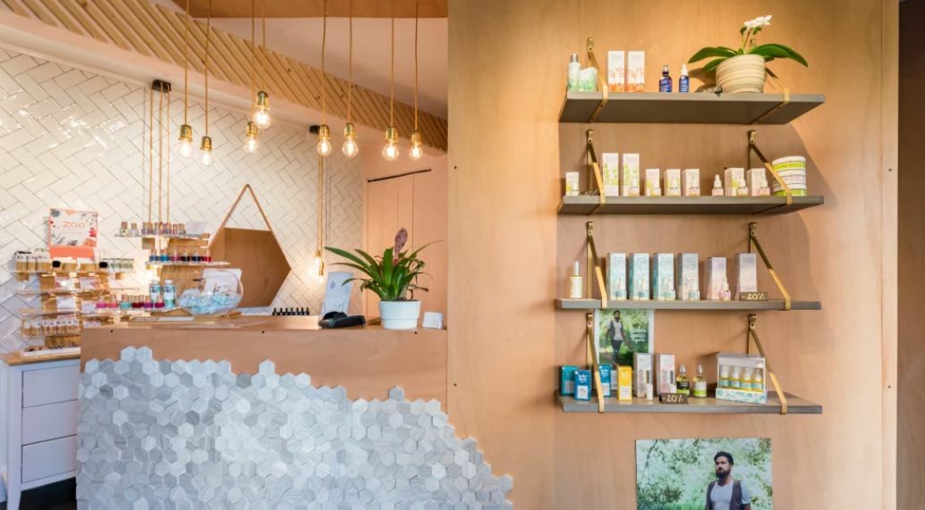 Propiedad comercial en Montpellier, France No. 355667