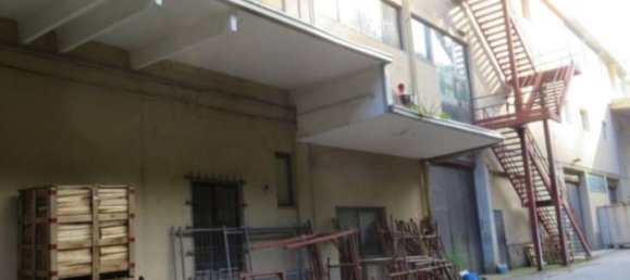 Entrepôt à Isola del Cantone, Italy 502m² No. 351486 2