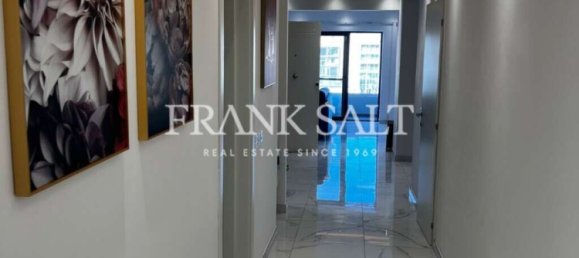 Apartamento T3 em Pieta, Malta N.º 6543 8