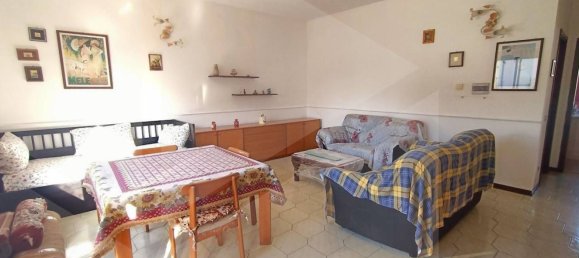 Apartamento de 5 divisões em Spoltore, Italy N.º 19074 11