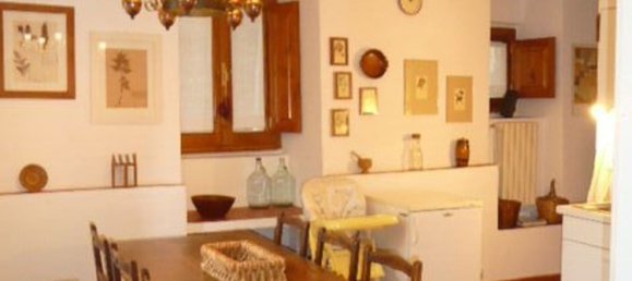 6 rooms House in Rufina, Italy No. 144693 10