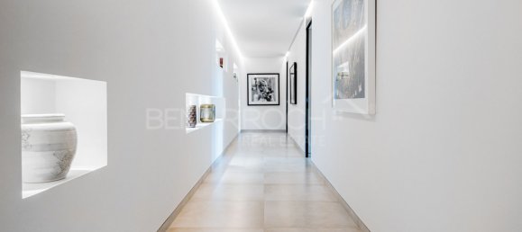 5 Schlafzimmer Villa in El Madronal, Spain, Nr. 32056 11