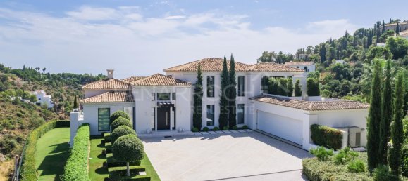 5 Schlafzimmer Villa in El Madronal, Spain, Nr. 32056 31
