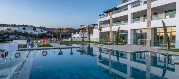 Ático de 2 dormitorios en Marbella, Spain No. 148141 23