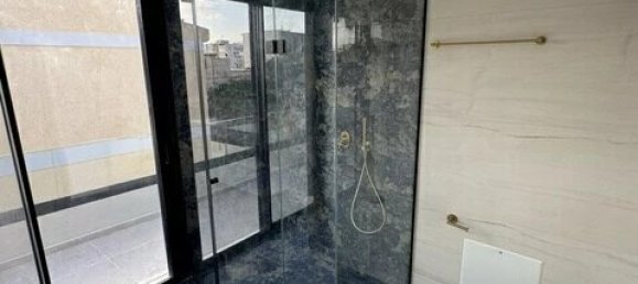 Вилла с 5 комнатами в Вари, Вари-Вула-Вулиагмени, Восточная Аттика, Аттика, Греция № 53469 2