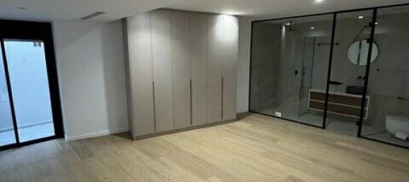 Вилла с 5 комнатами в Вари, Вари-Вула-Вулиагмени, Восточная Аттика, Аттика, Греция № 53469 15