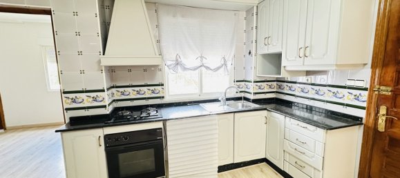 Дом с 5 спальнями в Аликанте, Испания № 137943 9