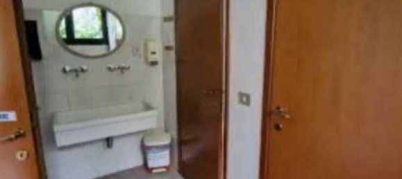 Almacén en San Giuliano Milanese, Italy 1157 m² No. 179640 8