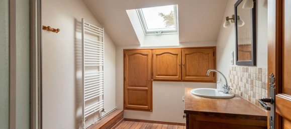 4 bedrooms House in Seine-Maritime, France No. 310399 15