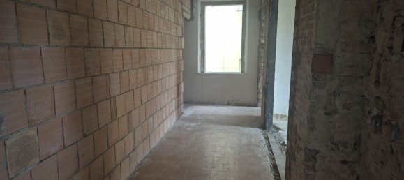 3 bedrooms Apartment in Florence, Italy No. 333933 21