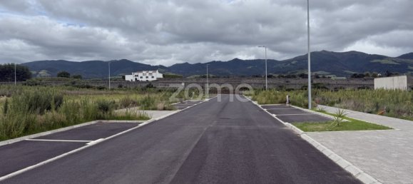 Grundstück in Ribeira Grande, Portugal 279m², Nr. 336574 3