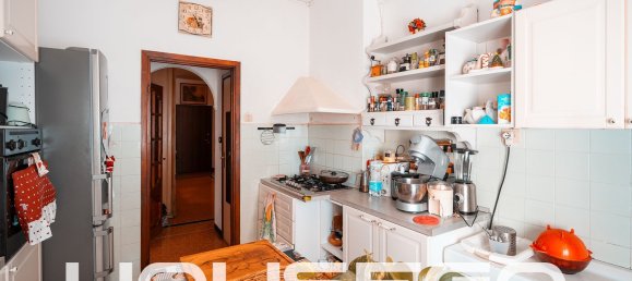 4-Zimmer Wohnung in Genoa, Italy, Nr. 71206 5