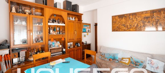 4-Zimmer Wohnung in Genoa, Italy, Nr. 71206 9