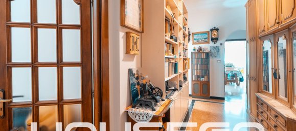 4-Zimmer Wohnung in Genoa, Italy, Nr. 71206 17