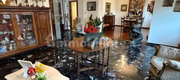 3 bedrooms Villa in Senigallia, Italy No. 351519 2