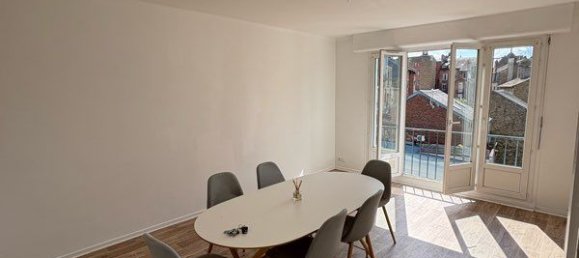 1 bedroom Apartment in Charleville-Mezieres, France No. 329603 2