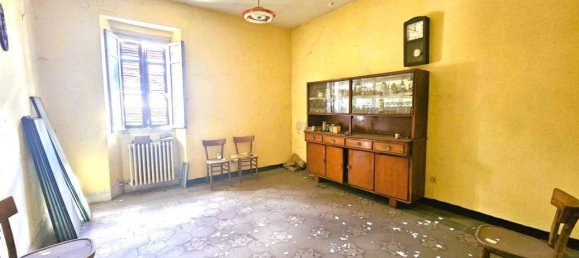 Дом с 6 комнатами в Солеро, Италия № 123916 14