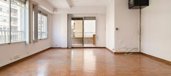 Apartamento T5 em Castellon de la Plana, Spain N.º 150623 20