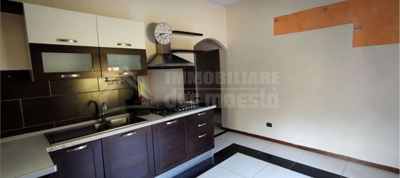 4 Schlafzimmer Wohnung in Reggio Emilia, Italy, Nr. 349382 2