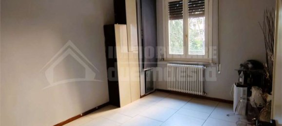 4 Schlafzimmer Wohnung in Reggio Emilia, Italy, Nr. 349382 7